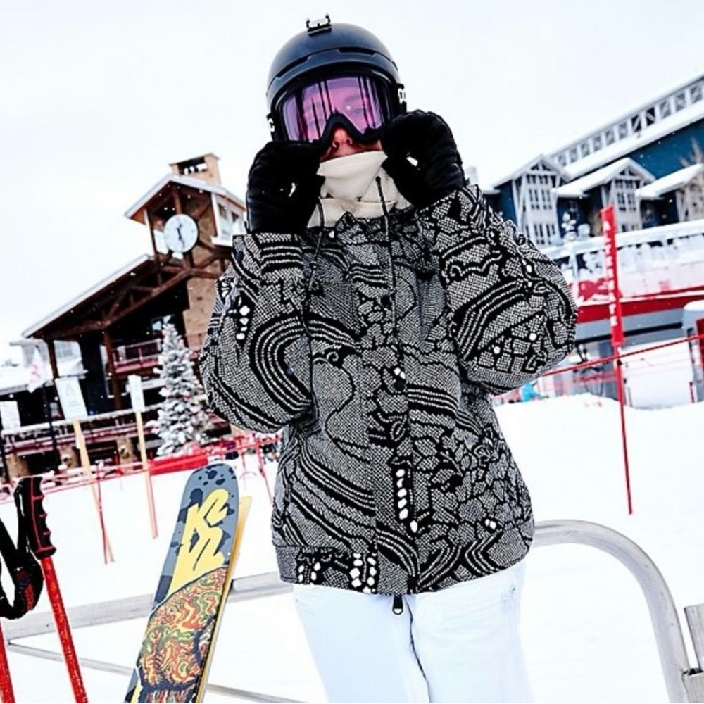 NWT Free People Bunny Slope Printed PrimaLoft Puffer Ski Jacket Size XL